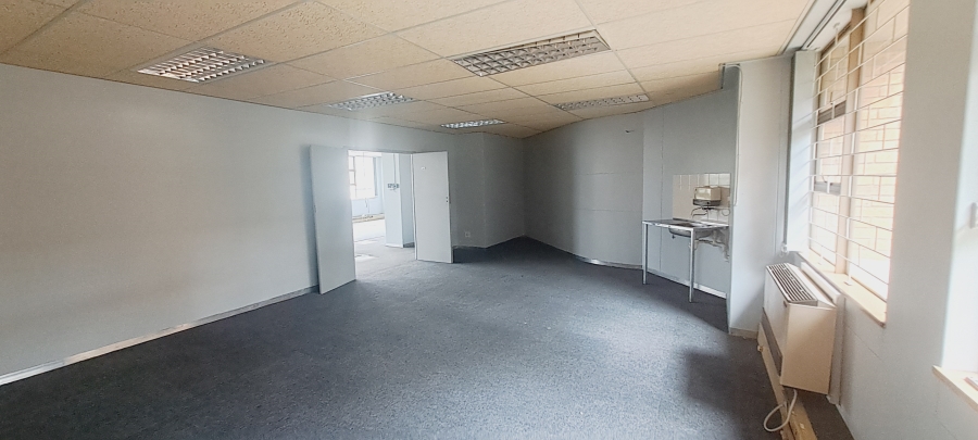 To Let commercial Property for Rent in Oakdale Western Cape
